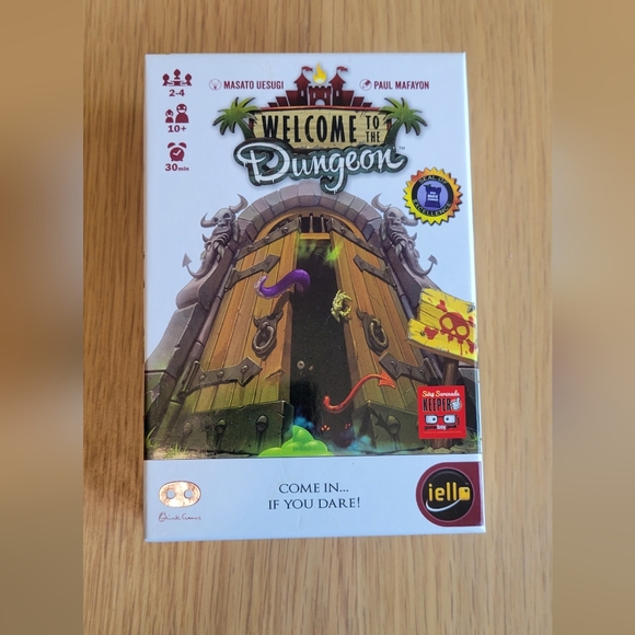 Welcome to the Dungeon card game - Picture 1 of 3